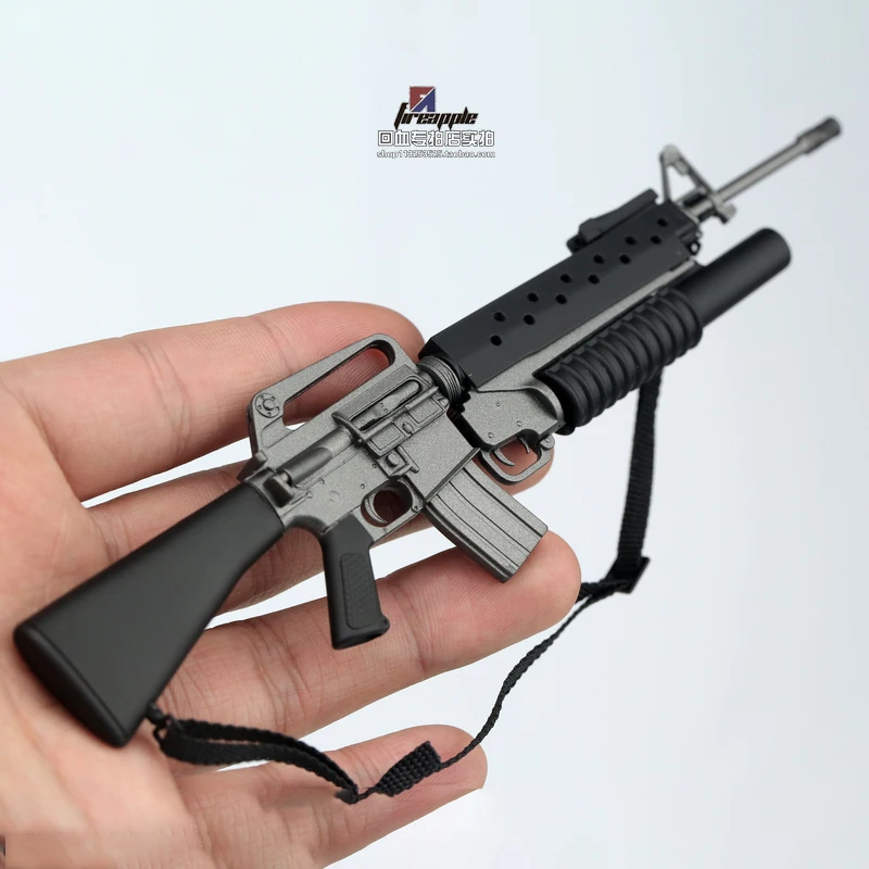

Игрушечная модель, масштаб 1/6, M16A1 + M203, игрушечный пистолет (не может быть выстрелен), подходит для 12-дюймовой экшн-фигурки, модели солдата, ак...