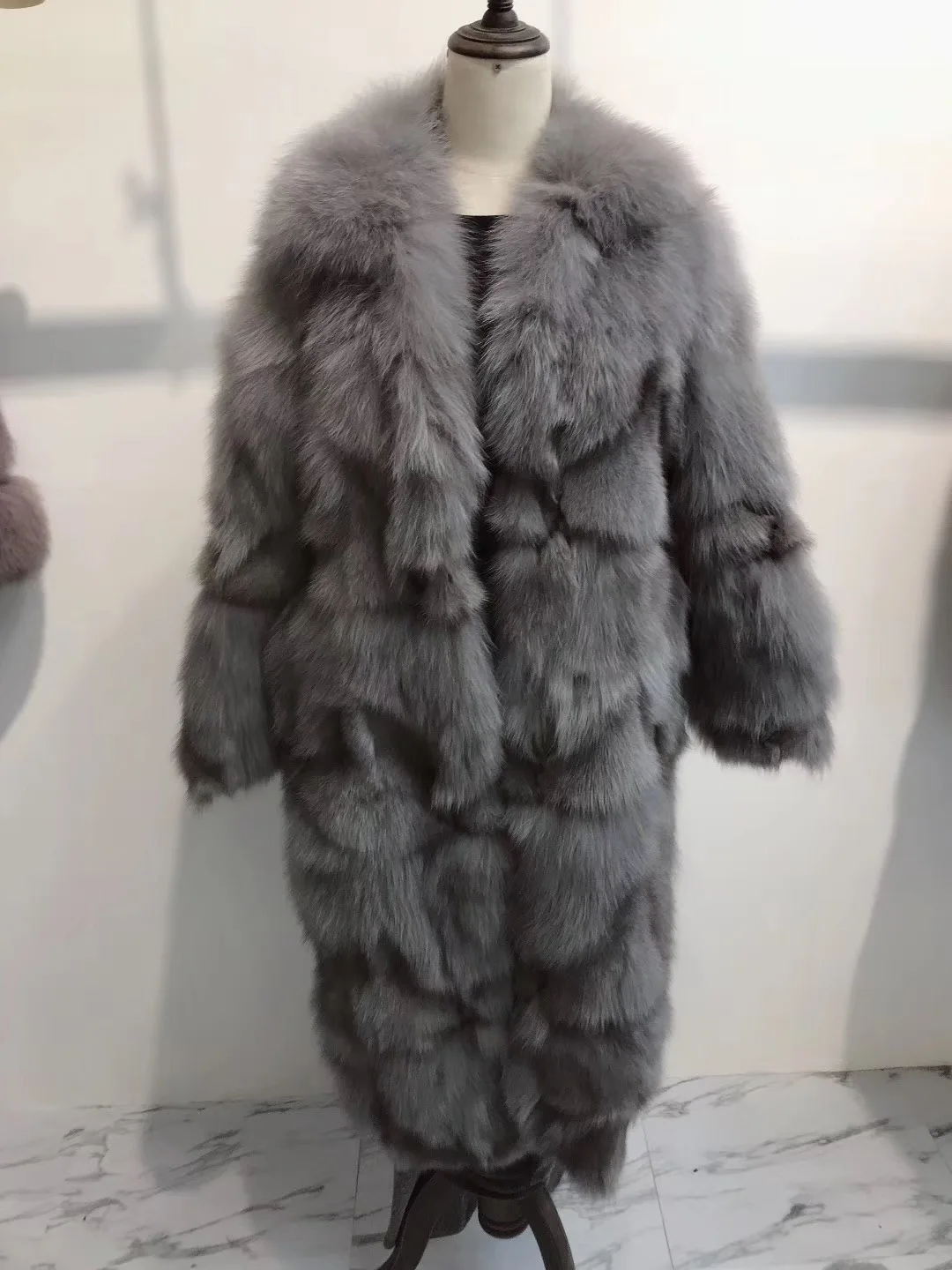 Серый Rf1931 роскошное х-длинное пальто из лисьего меха женское пальто с длинным рукавом и отложным воротником из натурального Лисьего меха - Цвет: Серый