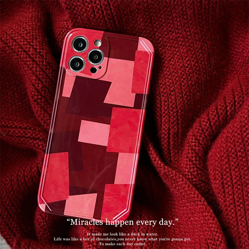 

Red Irregular Square Pattern Mobile Phone Case For iPhone12 11ProMax XR 13/XS For Female 7/8Plus Protective Cover
