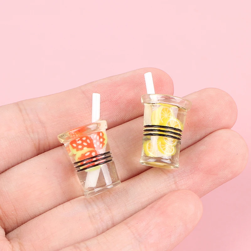 

1pc 1:12 Dollhouse Miniature Drink Juice Cup Orange Juice Straw Cup Model Doll Kitchen Diy Toy