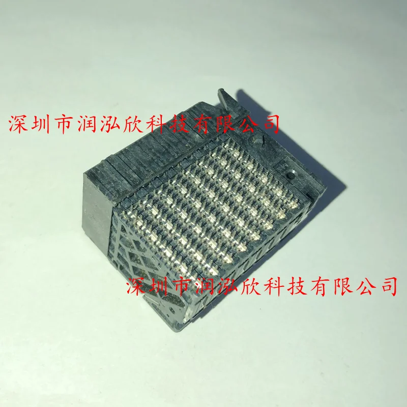 

1PCS 760605026 76060-5026 0760605026 240P Molex Connector