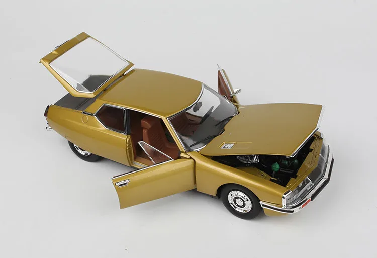 1/18 Fine Edition редкая новая специальная цена литье металла под давлением SM 1971 модель автомобиля может открыть дверь для отображения коллекции