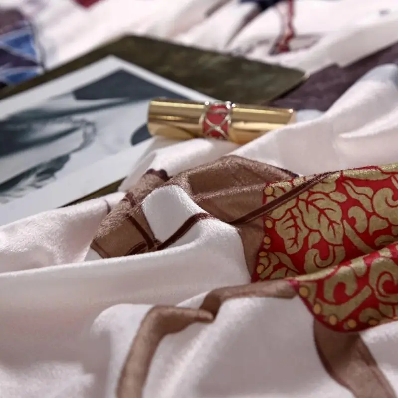 42 в европейском стиле с изображением лошади печати зимний толстый флис ткань