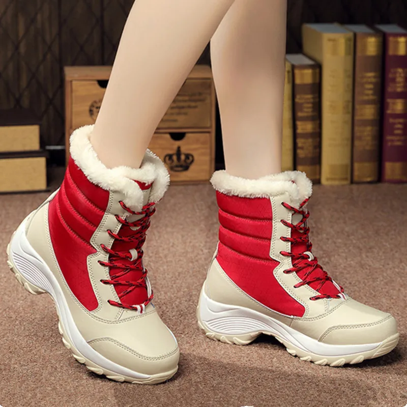 Женские зимние ботинки водонепроницаемые Нескользящие теплые на платформе с