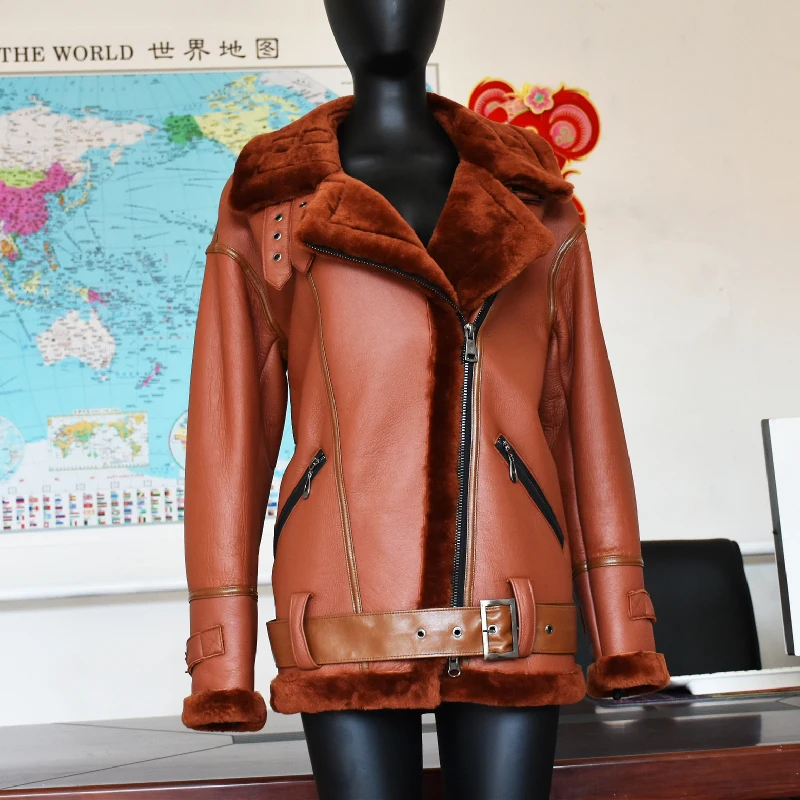 Winter Fashion Thick And Warm Sheepskin  Leather Jacket Coat Women's Long-Sleeved Belt Outwears Women New Street Wear Tops