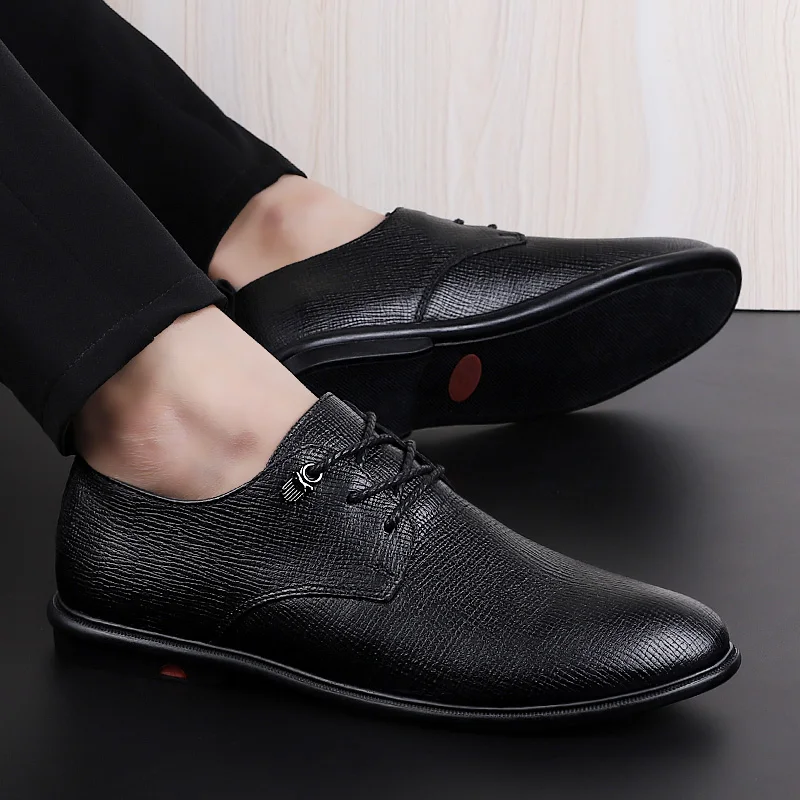 

fashion Men Dress Shoes high Quality genuine Leather Casual Shoes outdoor Men Flats Oxford Business Shoe For Men wedding Shoes