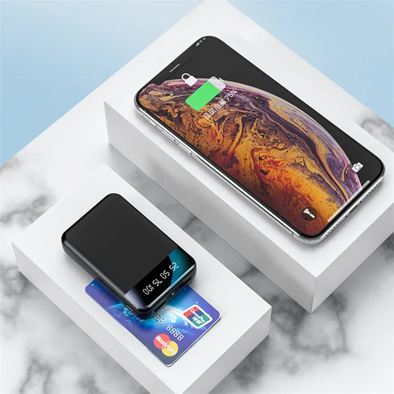 Портативный компактный внешний аккумулятор с 2-мя USB-портами и цифровым дисплеем