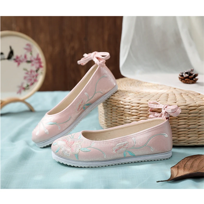 Традиционная китайская женская обувь для танцев Hanfu свадебные туфли с цветочной