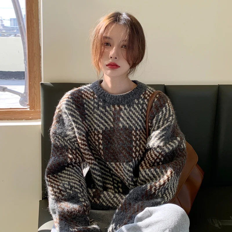 

Осенне-зимний пуловер для ленивых женщин, свитер, утепленный, новый дизайн 2021 года, свободный уличный Вязаный топ с ощущением свободы среди ...