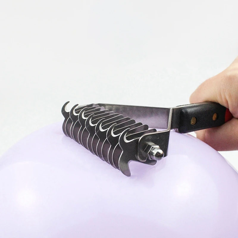 

Hot Pet Comb Professional Grooming Tool Pet Rake for Dogs Cats Best in Removing of Undercoat Mats Knots and Tangled Hair