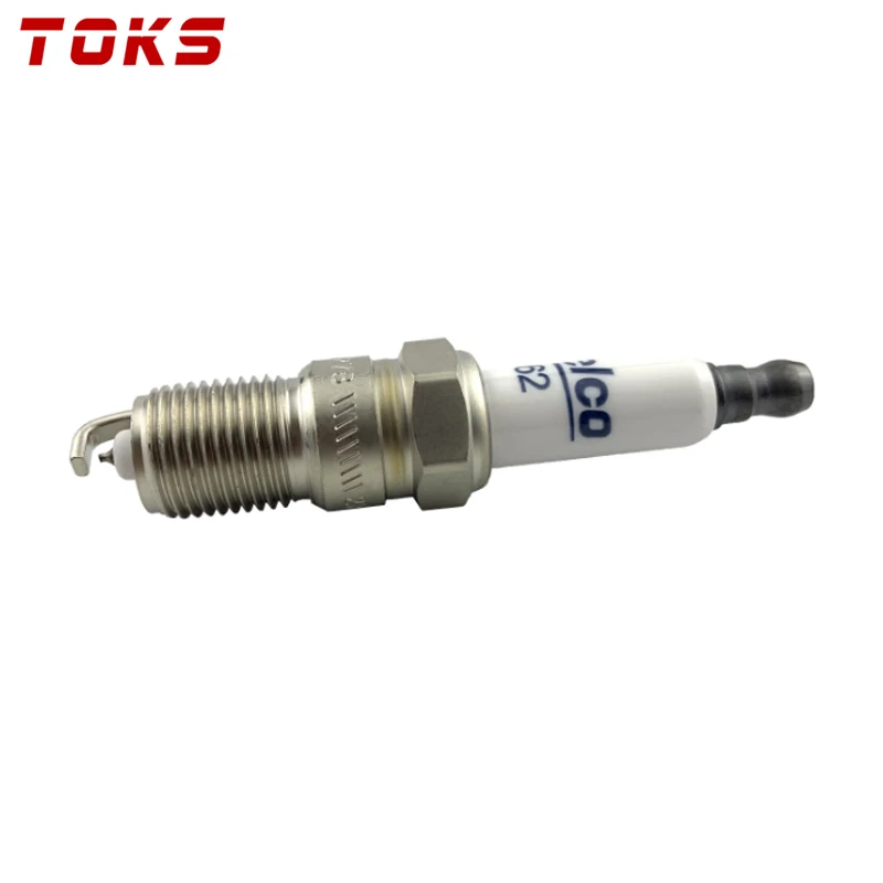 

8PCS 41-962 19299585 Car Platinum Ignition Spark Plug For Chevrolet Suburban Buick GMC Cadillac Hummer Isuzu Mazda Pontiac