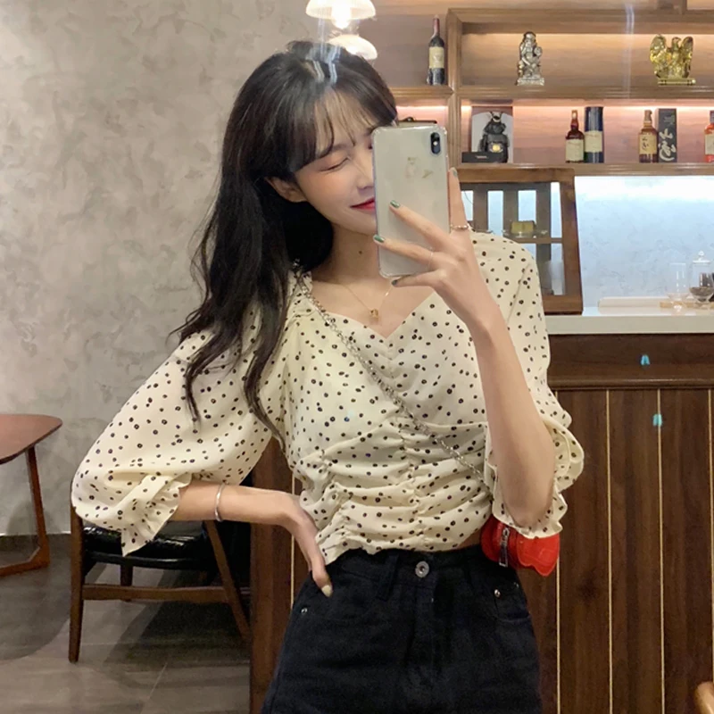 Французский цветочный джемпер с рукавами-крылышками Женская чувство дизайна