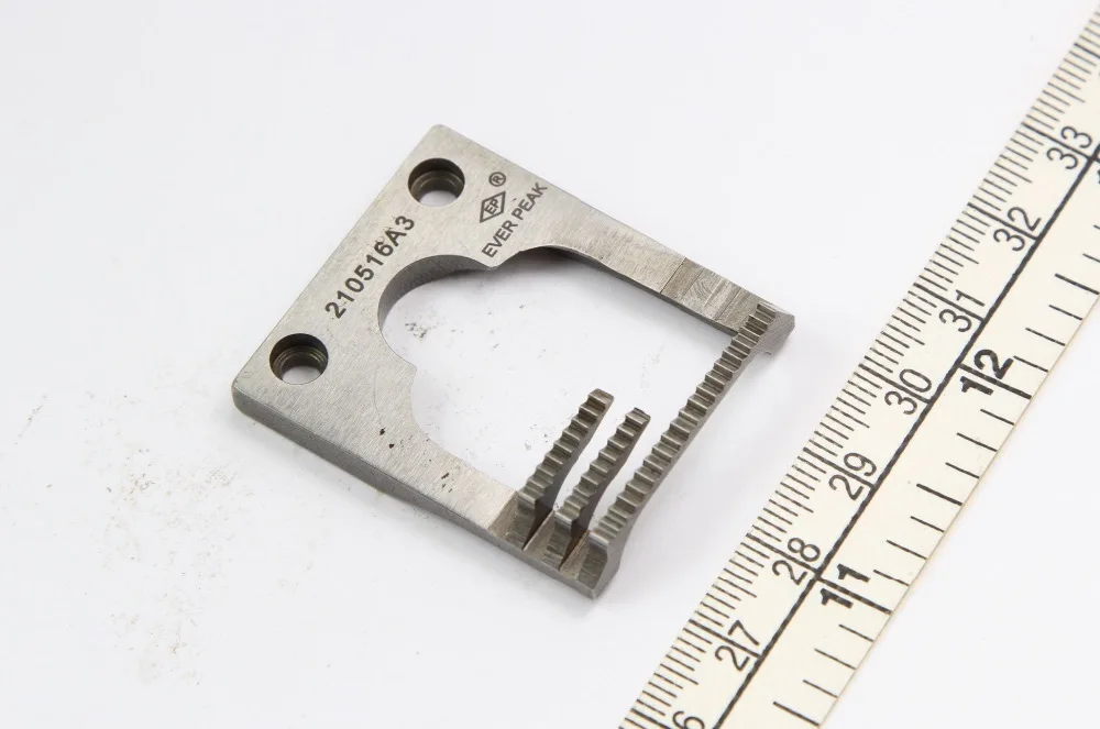 

210516A-3 FEED DOG SEWING MACHINE SPARE PARTS