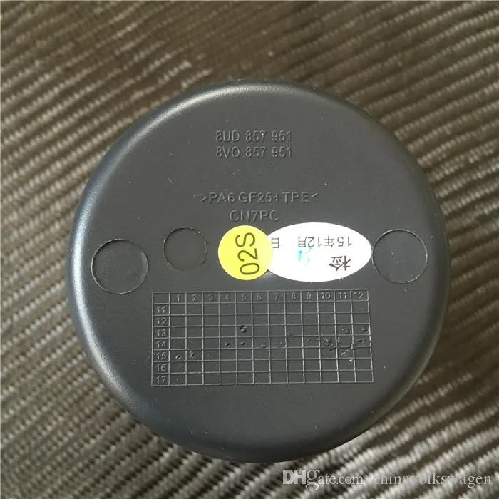 

For A3 Q3 Q5 A4 A5 B8 Car Ashtray Ash Tray for Car Ashstray for Cigarrettes Pretty Cool Ashtray Accessories for Car