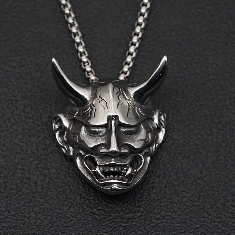 

Japanese Ghost Prajna King Mask Titanium Steel Men's Pendant Hip Hop Retro Trendman Domineering Warrior Necklace