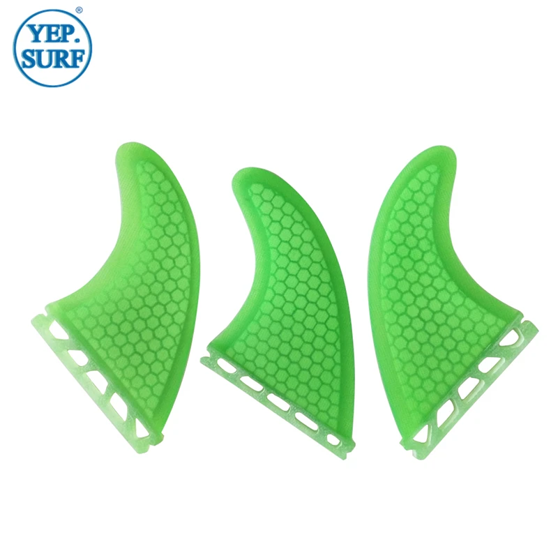 Стеганые ласты для серфинга M зеленые из стекловолокна с сотовой структурой