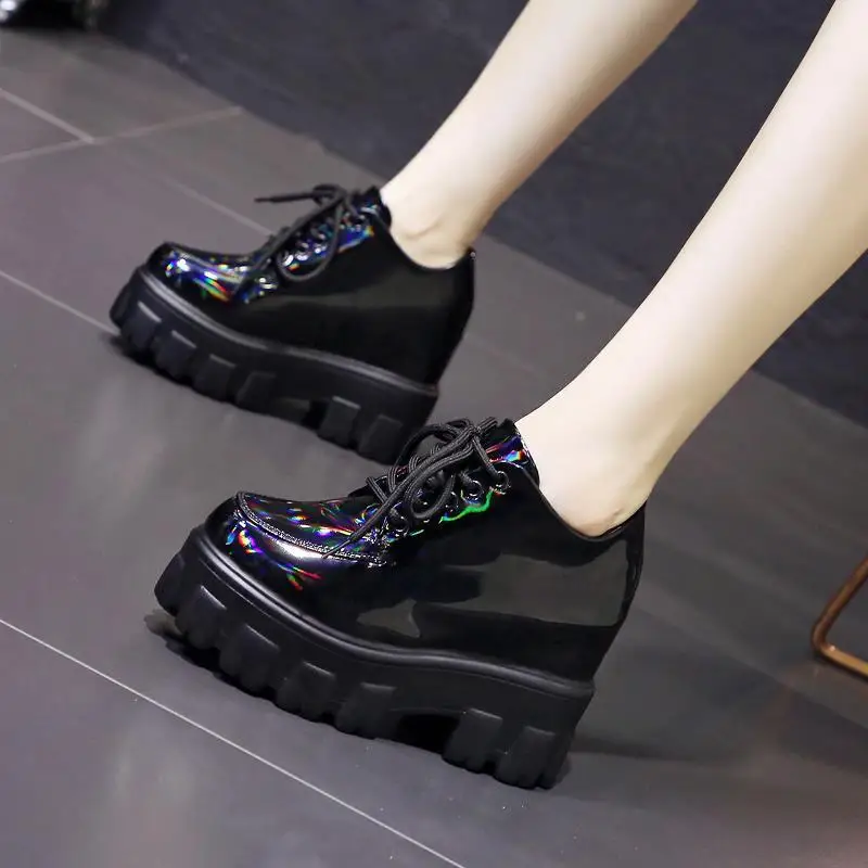 

Small Leather Shoes Women 2021 New All-Matching Height Increasing Insole British Platform Muffin Lace-up Patent Leather Shoes