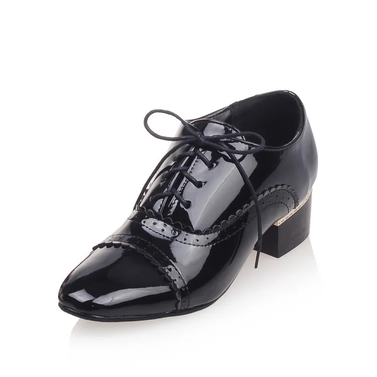 

British Style Shoes On Heels Large Size Women Casual Female Sneakers Elegant Clogs Platform Preppy Big Size Creepers Solid Med S