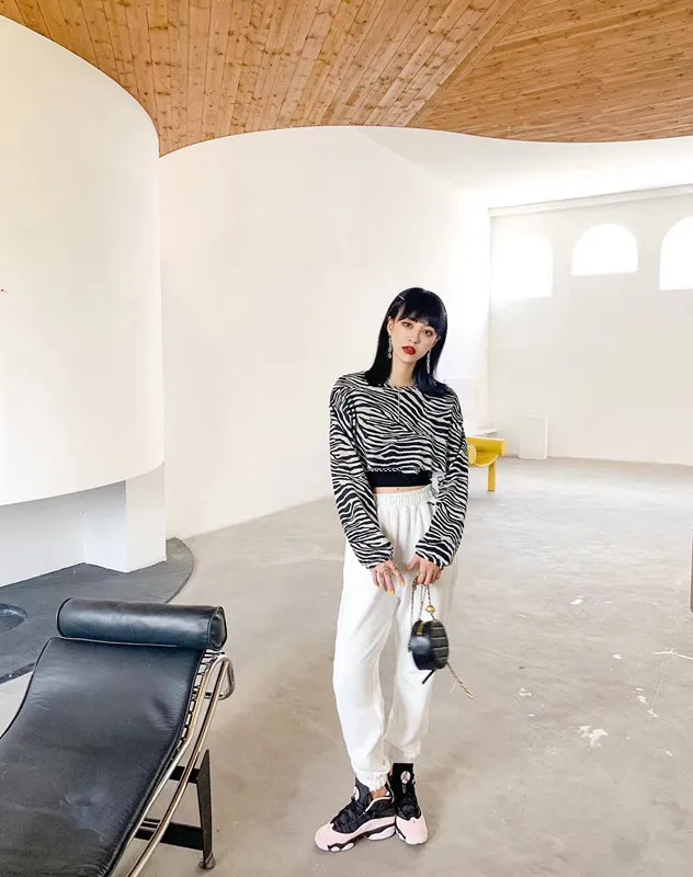 

Autumn 2020 new women's stripe motion Three piece set It's cool