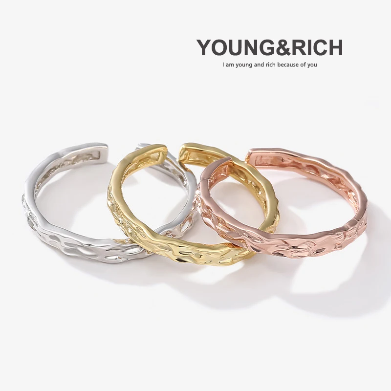 

YOUNG&RICH European and American high-quality ladies ring S925 silver +18K gold-plated ins simple irregular face ring opening