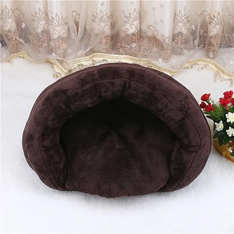 

Winter Warm Triangular Pet Bed House Cat Bed Sleeping Bag Comfortable Cute High-Grade Velvet Mat For Cat Puppy Dog Pet Product