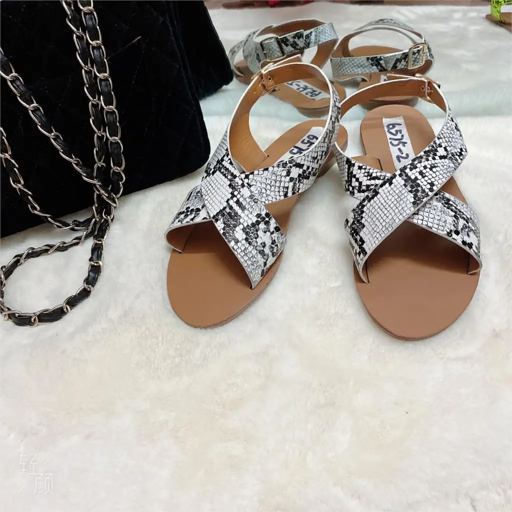 2020 летние женские туфли на плоской подошве Тапочки со змеиным узором