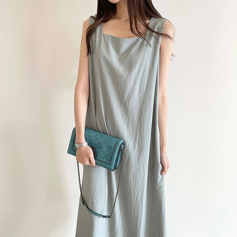 

Korea's Niche Temperament Was Thin, Square Collar Exposed Collarbone Loose Solid Color Wild Sleeveless Vest Dress Long Skirt