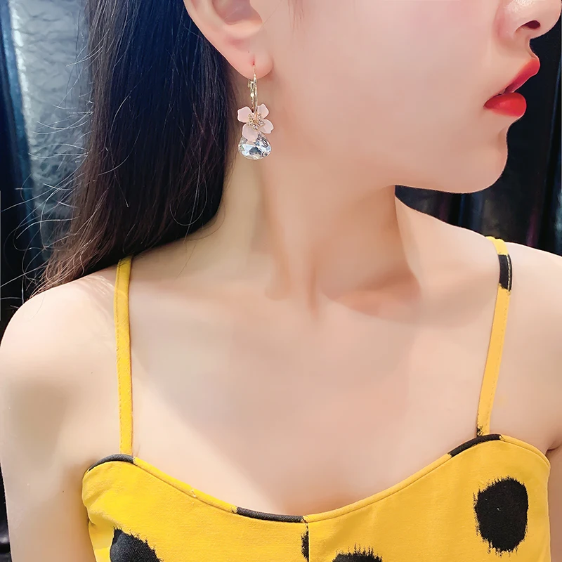 

DREJEW Green White Pink Flower Rhinestone Statement Earrings 2019 925 Crystal Drop Earrings for Women Fashion Jewelry HE1212