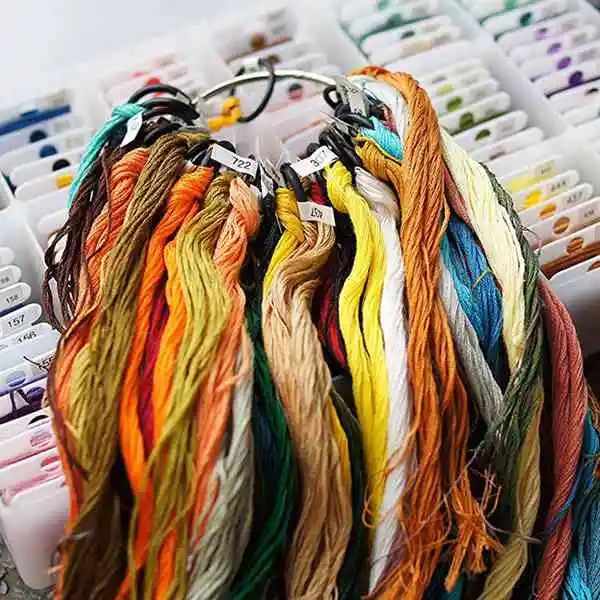 Promotion! Embroidery Floss Organizer Box 18 Compartments With 100 Hard Plastic Bobbins | Дом и сад