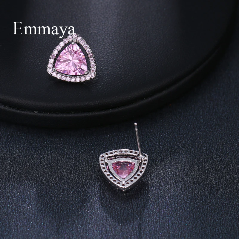 Emmaya Изысканная модель треугольной формы с кубическим цирконием два цвета