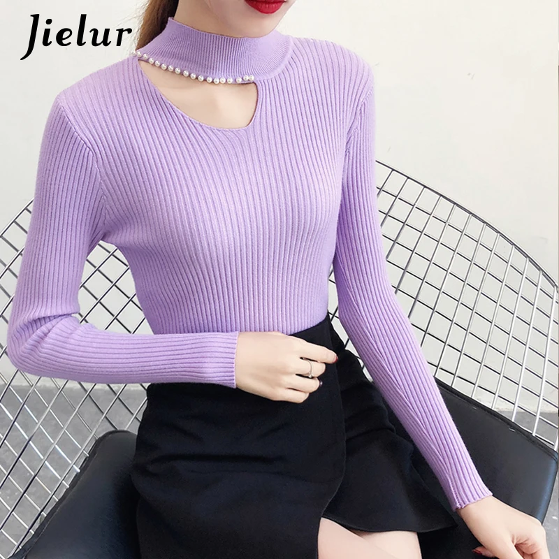 Женский трикотажный свитер с высоким воротником и бусинами | Женская одежда