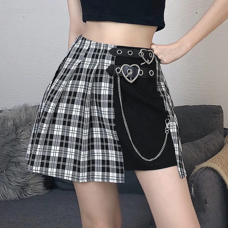 

Women's cool plaid leather chain splicing collision color A-line skirt