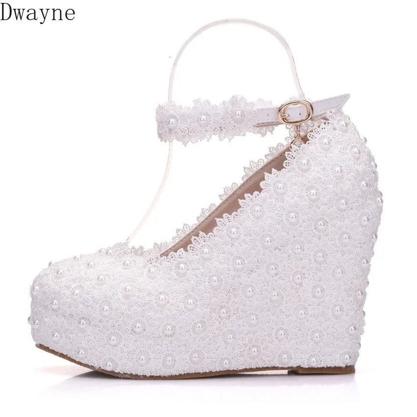 2019 г. Весенние белые свадебные туфли на шнуровке женская обувь танкетке с пряжкой