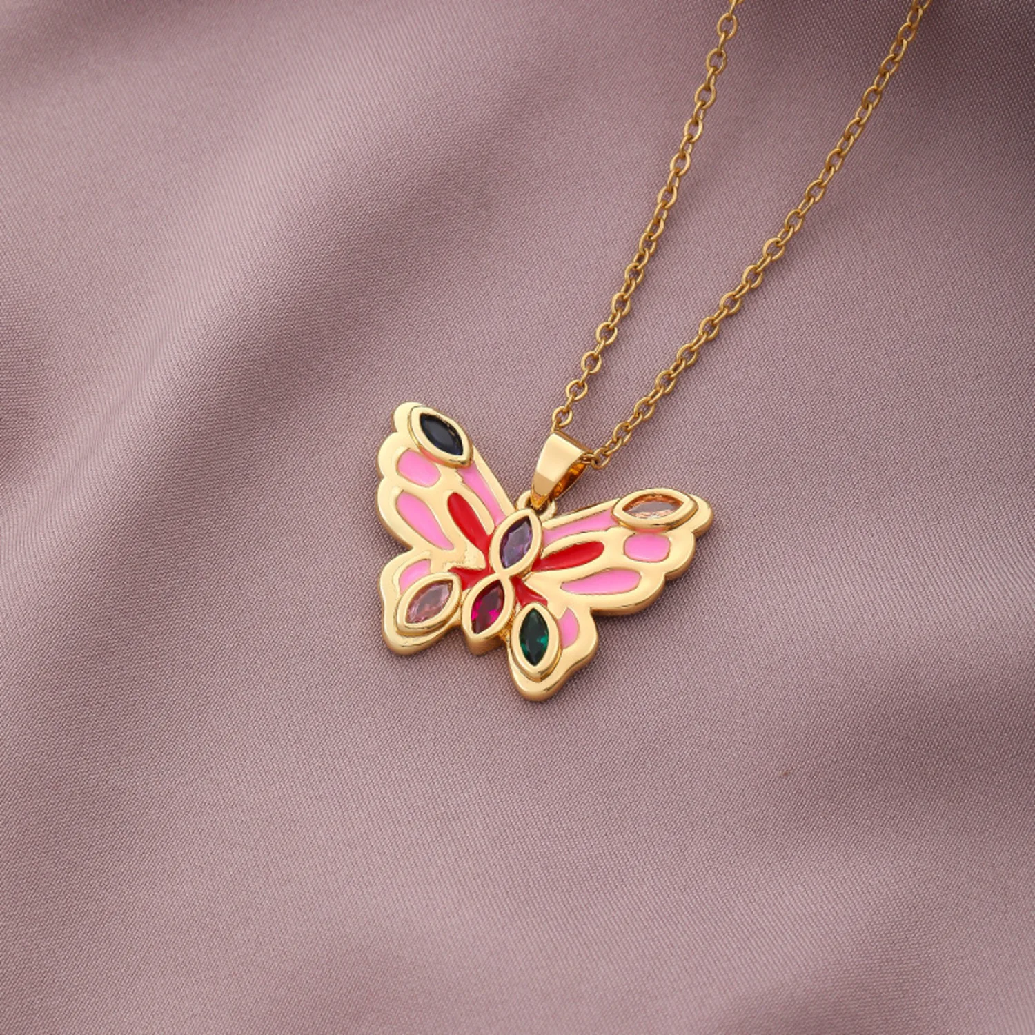 

Summer Women Suitable Size Vintage Insect Pink Red Colors Moissanite Butterfly Lover Kawaii Dainty Luxury Neck Chains