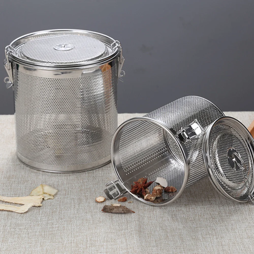 

1pc Stainless Steel Seasoning Soup Brine Basket Seasoning Bag Gravy Soup Taste Spice Bag Box (13x14 Silver)
