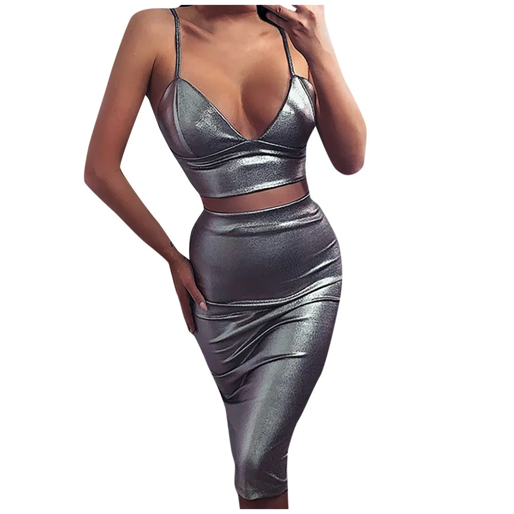 Летний женский комплект укороченные топы на бретельках и облегающие юбки в