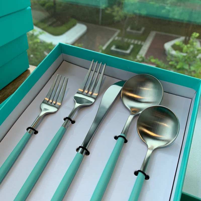 

Blue Fork Spoon Knife 5PCS Set With Box Stainless Steel Cutlery For Holiday Party Luxury Wedding Gifts Kitchen Home Table Decor