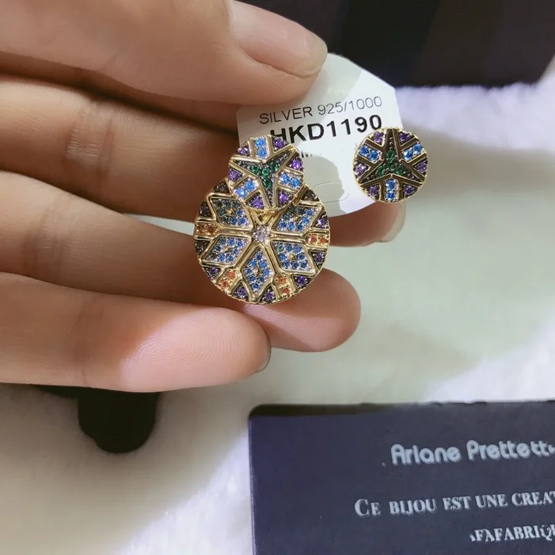 Модный шарм копия 1:1 асимметричный многоцветный Underlobe серьги и его гвоздики женщин Роскошные ювелирные