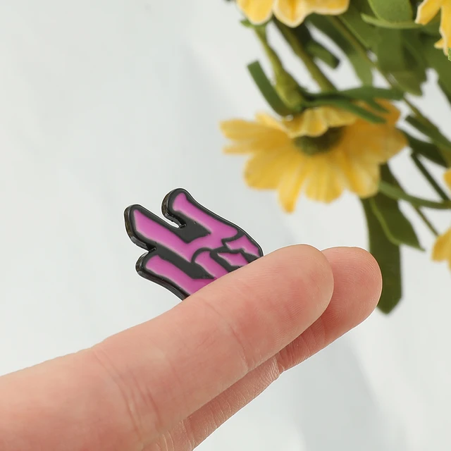 Anime JoJo's Bizarre Adventure Kono Dio Da Meme Enamel Brooch Dio Brando  Lapel Pins Badge Jewelry Accessories Gift - AliExpress