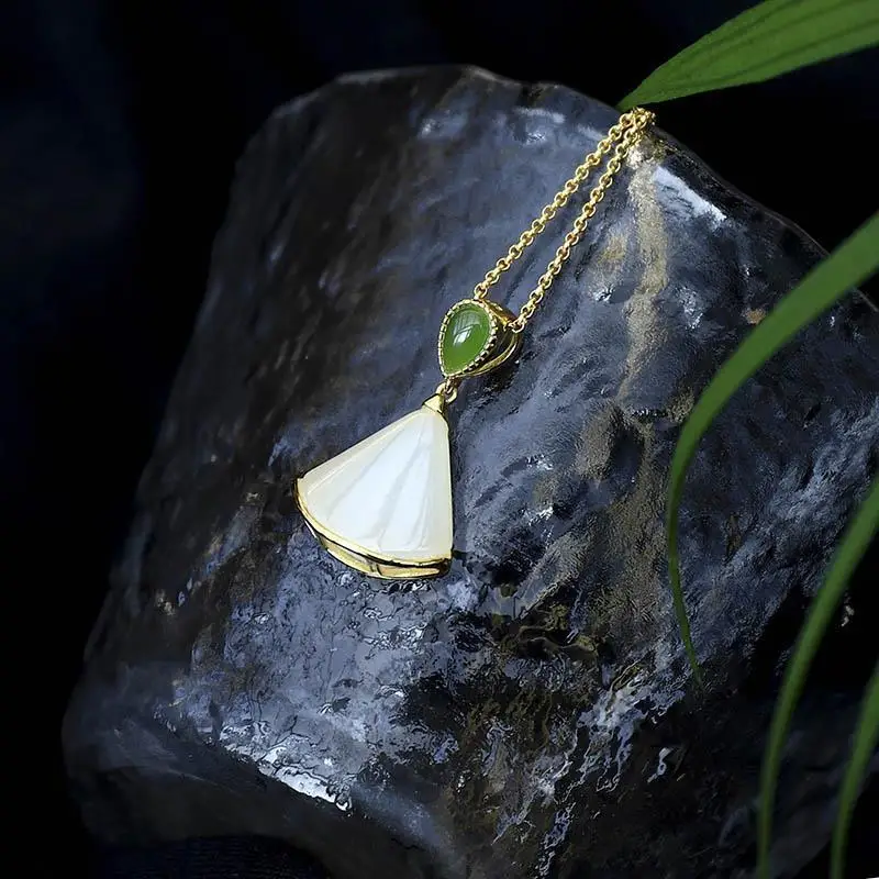 

Natural Hetian Jade White Jade White Jade S925 Sterling Silver Pendant Fan-Shaped Jade Necklace Simple Gilding Craft Necklace