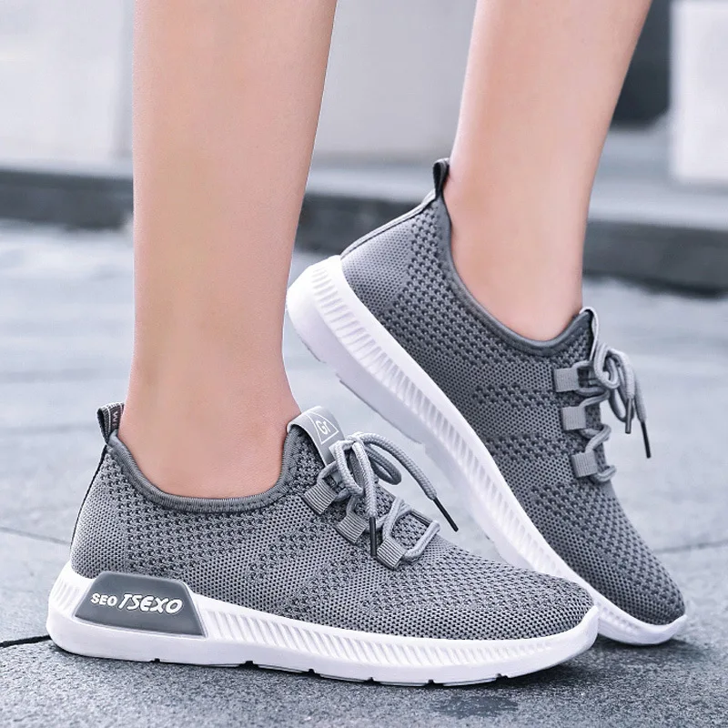 

2021 new casual fashion lightweight flat shoes flying woven Women sports shoes Women's sneakers zapatillas mujer chaussure femme