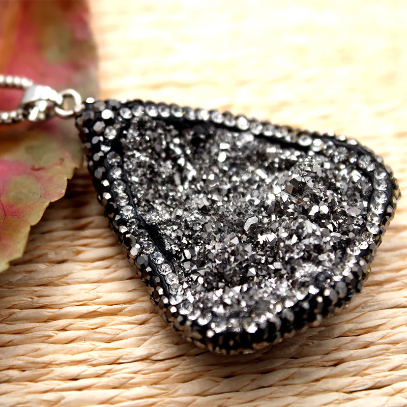 Натуральный оникс кластеры красочные каменные подвески с ювелирных изделий DIY