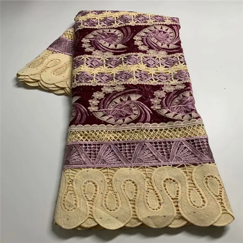 

High Quality French Guipure Lace Fabric 2021 Embroidery Velvet Lace African Cord Lace Fabric For Nigerian Wedding Dress df21-75
