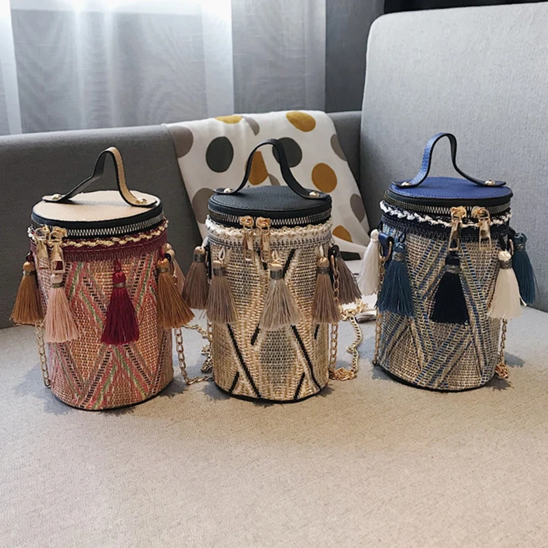 

Women Girl Ethnic Style Shoulder Bag Straw Woven Small Round Bag For 2021 Summer New Style Lady Women's Bags