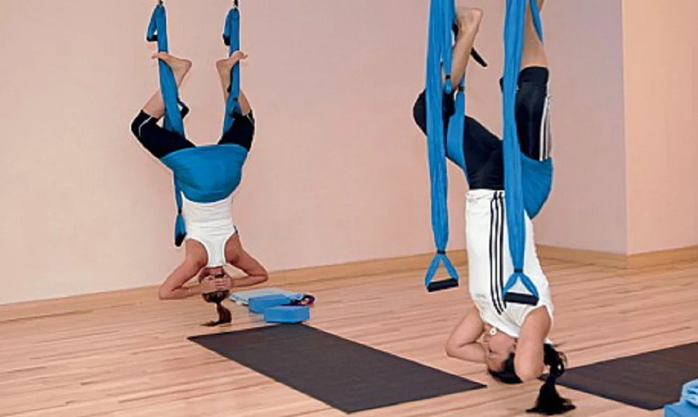 

Second Generation Decompression Inversion Therapy Anti-Gravity Yoga-Swing