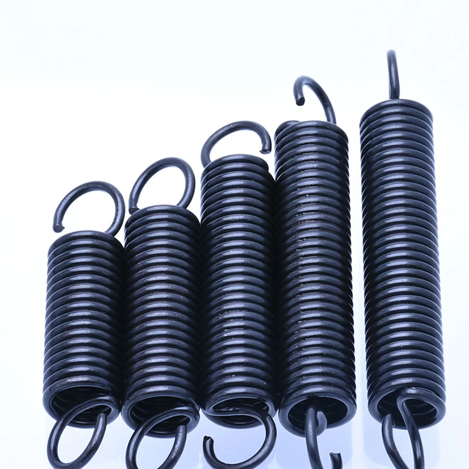 

Wire Diameter 0.5mm, Outer Diameter 4mm, Length 15-60mm, Dual Tension Spring Steel Extension Spring with Hook 10PCS