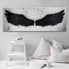 Настенный плакат с изображением крыльев Ангела в минималистском стиле