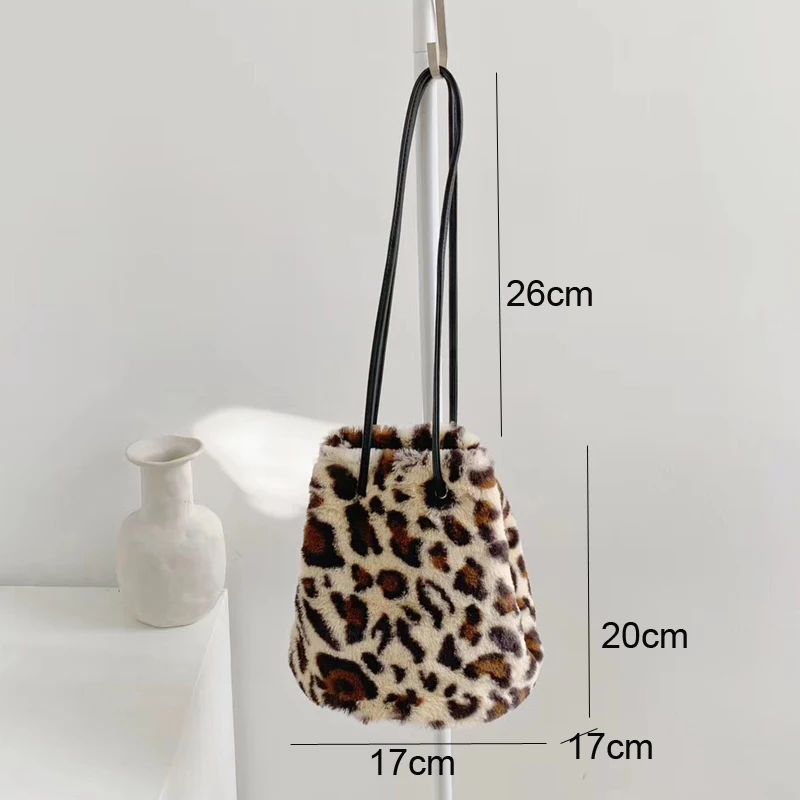 Маленькая женская Обувь Сумки из искусственной кожи женские зимние ботинки на