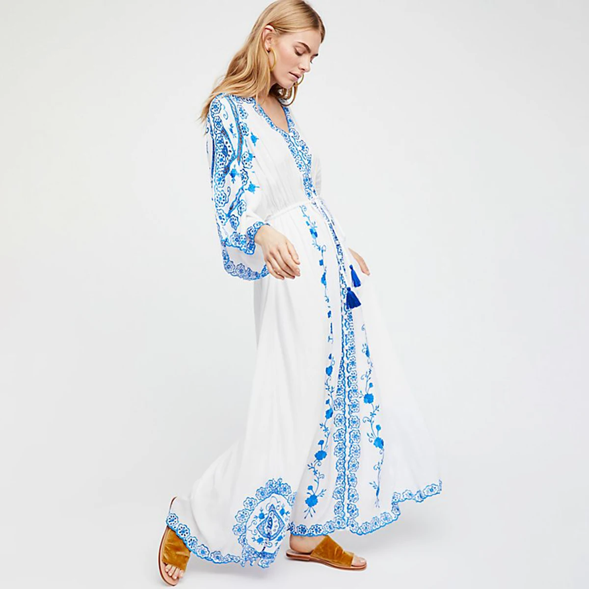 

Blue and white porcelain Printed Maxi Dress for Women Single Breasted Tie Up Embroidery Dress Beach Vintage Boho Vestidos Women
