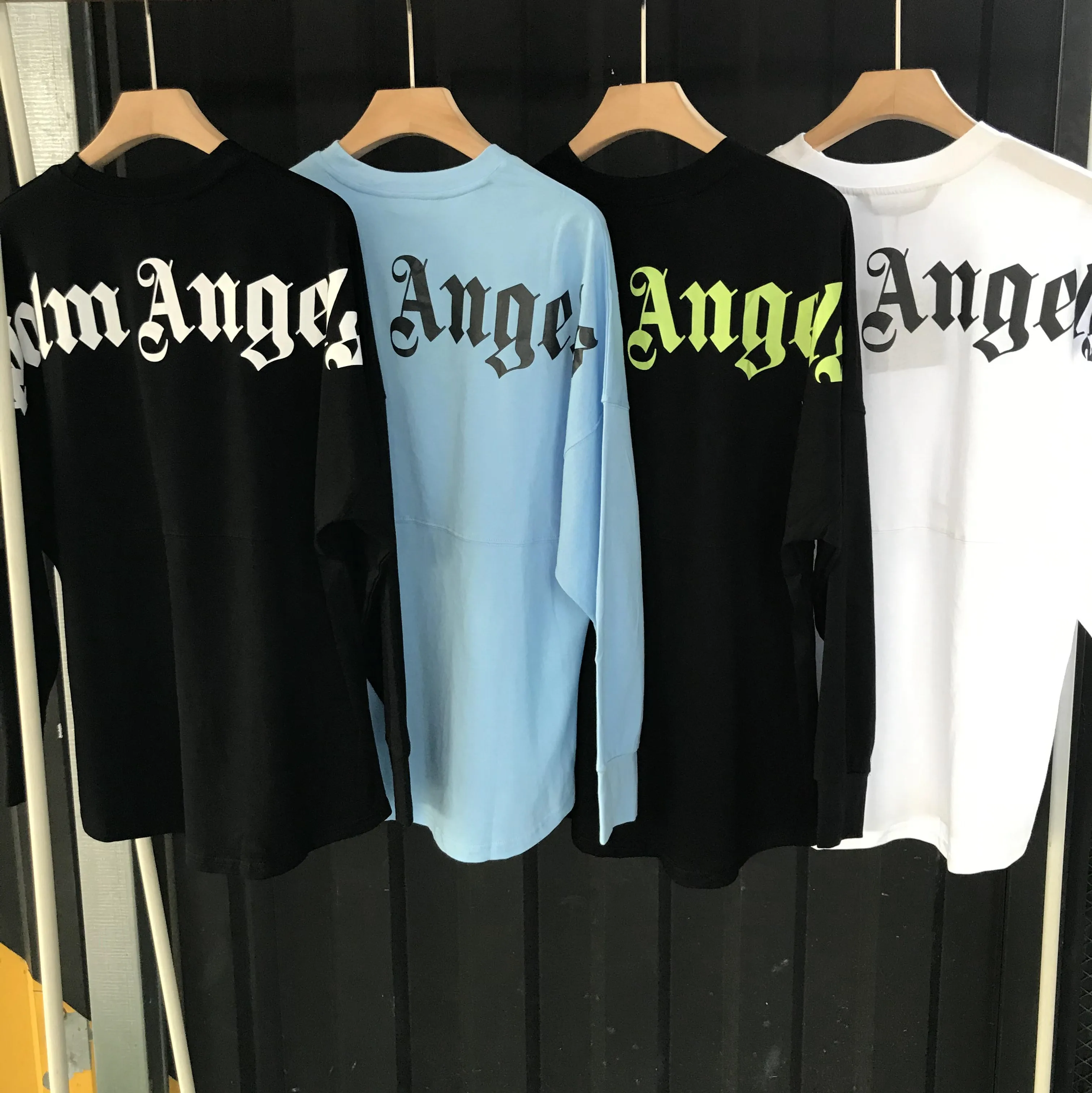 

Big letters behind Palm Angels printed loose long-sleeved T-shirt men's women's bottoming shirt tide 25855
